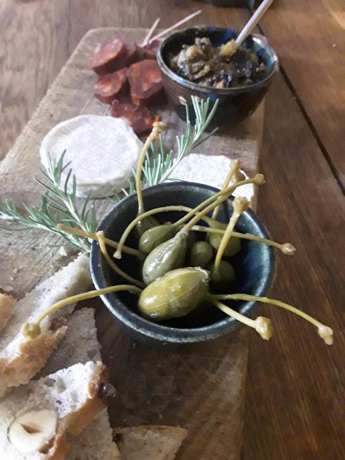 Bastida De Beata Bed and Breakfast Noailles  Εξωτερικό φωτογραφία