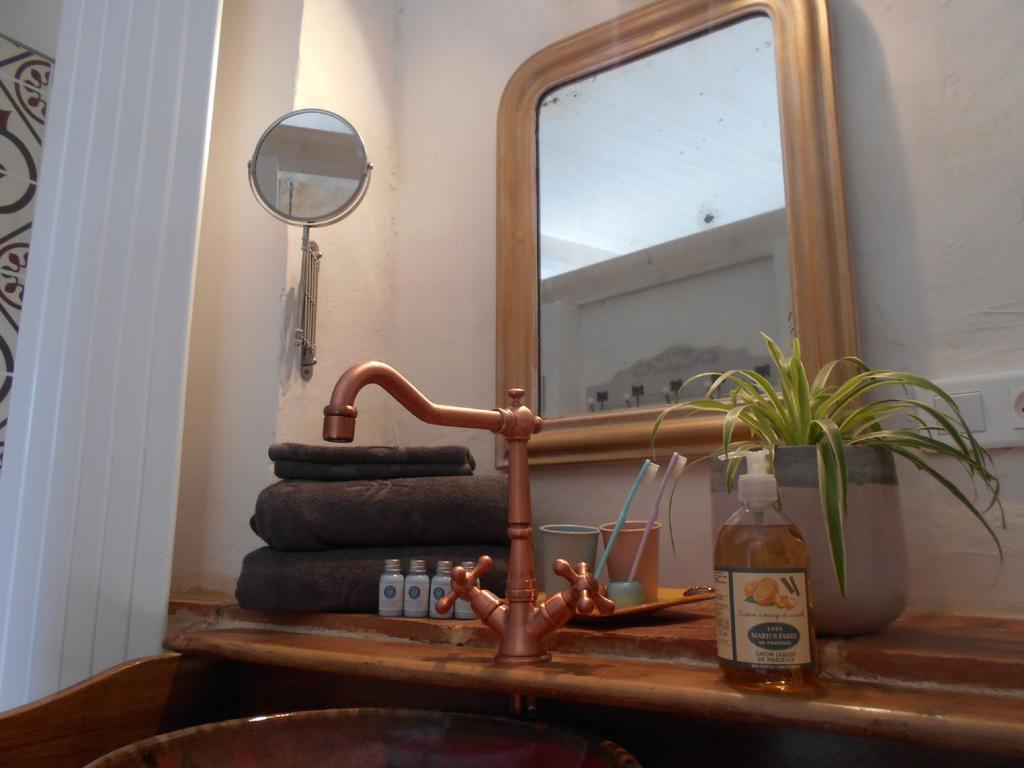 Bastida De Beata Bed and Breakfast Noailles  Εξωτερικό φωτογραφία