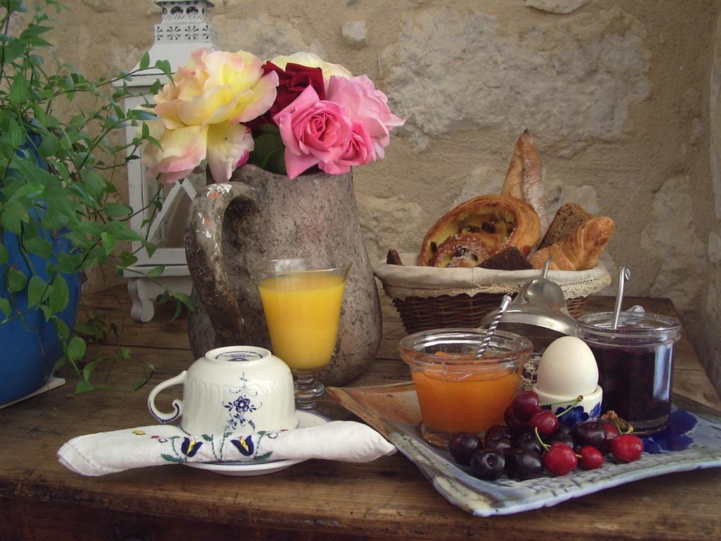 Bastida De Beata Bed and Breakfast Noailles  Εξωτερικό φωτογραφία